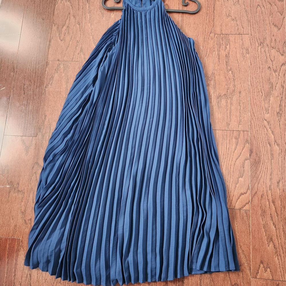 Express Navy Pleated Midi Dress XS